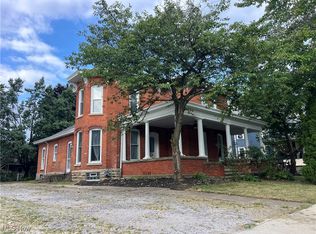 155 E Main St, New London, OH 44851