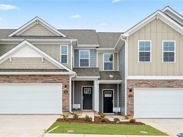 120 Lemongrass Ln, Bermuda Run, NC 27006