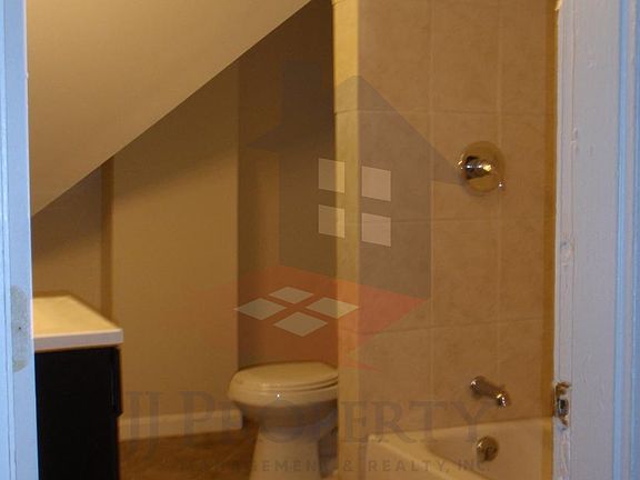3rd image of 797 Elmwood Ave #3