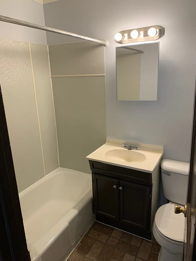 BERKS_175W — Photo 3