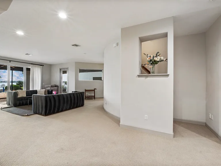 7926 Versilia Dr — Photo 29