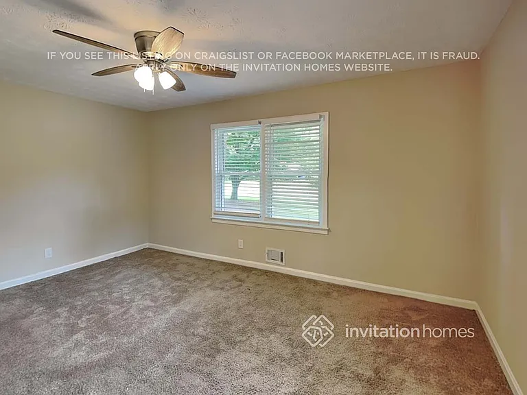 921 Walnut Cir SW — Photo 8