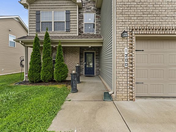 5th image of 1200 Gentry Dr