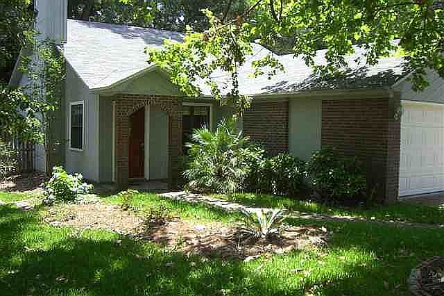 1st image of 1456 Twin Lakes Cir