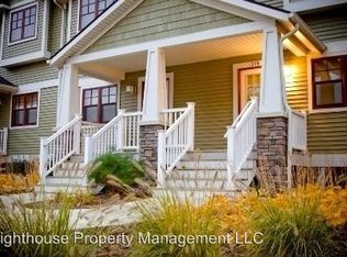278 E 16th St, Holland, MI