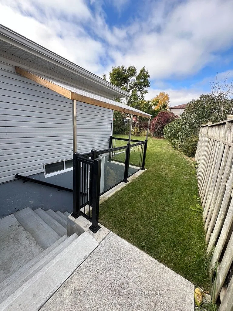 2 bed, $1,950 — Photo 4