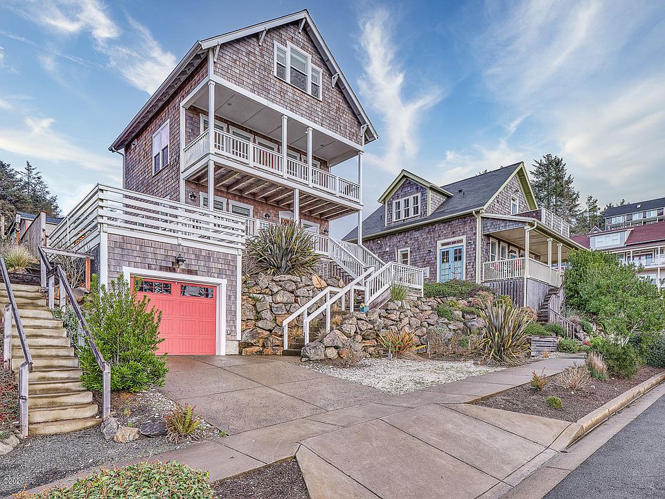 1st image of 2451 SW Anemone Ave