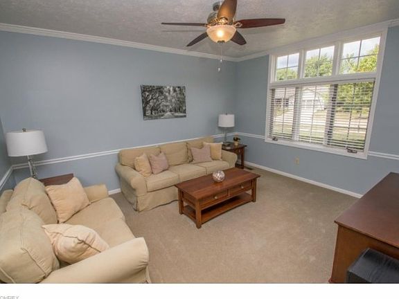 5th image of 15429 Highland Park Dr