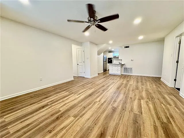 5116 Avron Blvd — Photo 5