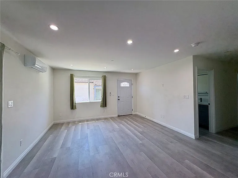 15323 Via Verita Ave — Photo 4