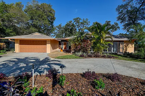 1247 Monticello Blvd N Photo 1