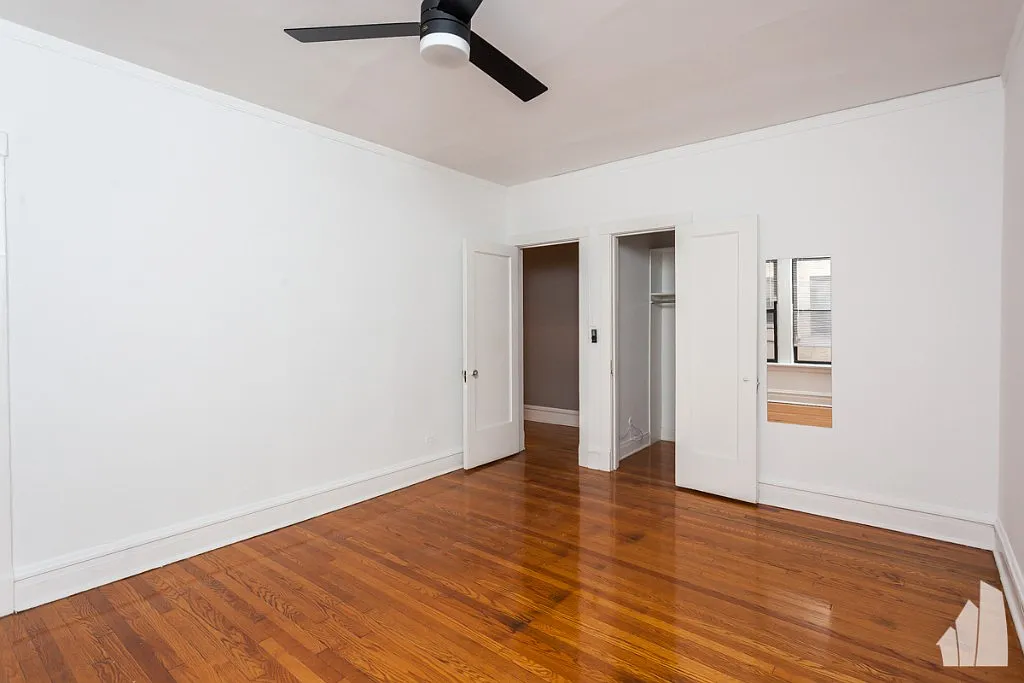 1 bed, $2,097 — Photo 2