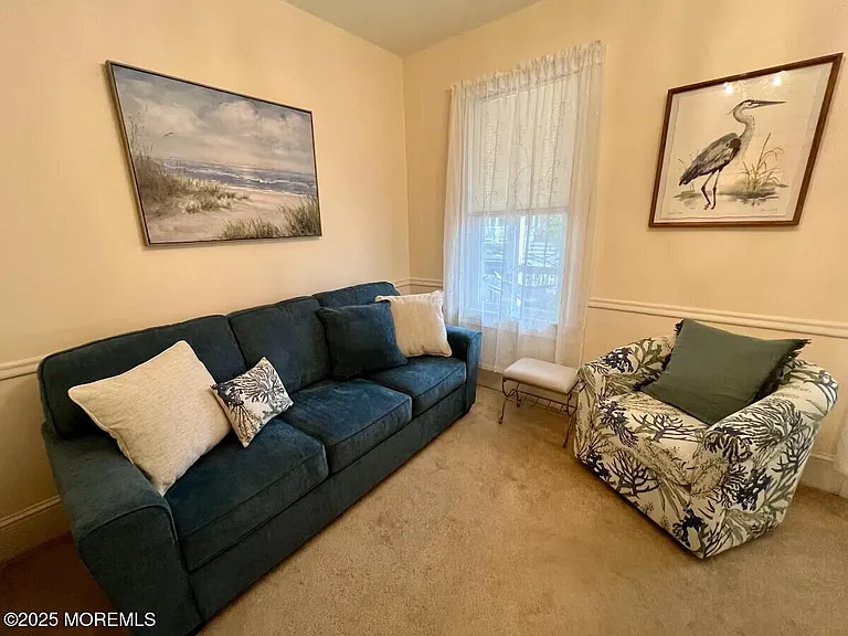 34 Embury Ave #3 — Photo 7