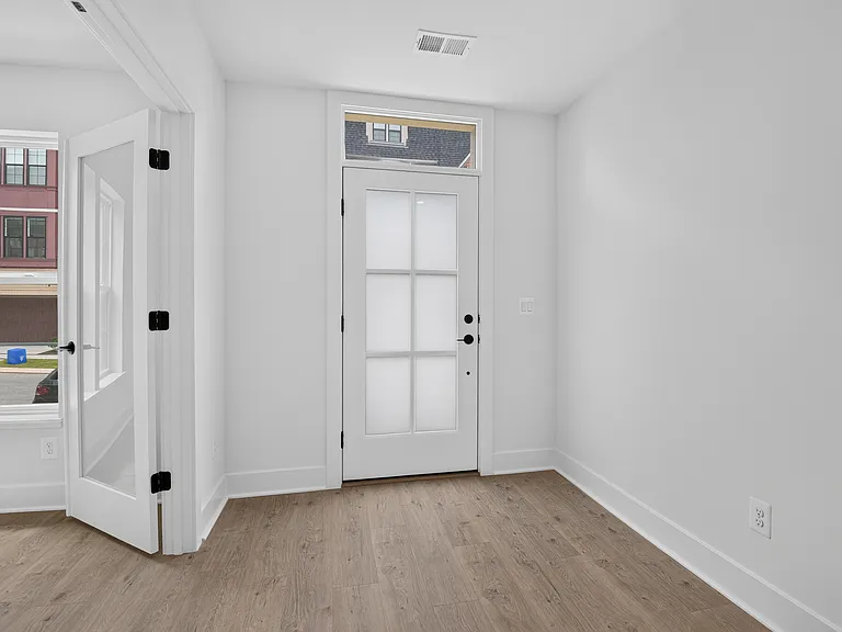 5015 Dulcet Dr — Photo 4