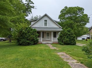 1020 Salisbury Dr, Midlothian, VA 23113