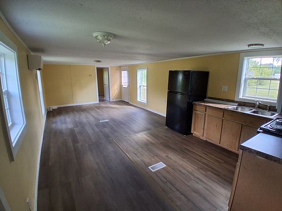 2nd image of 2020 W Barr Rd
