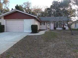 10518 Green Meadow Ln, Port Richey, FL 34668