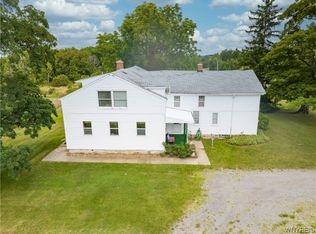 46 Dersam Rd, Alden, NY 14004