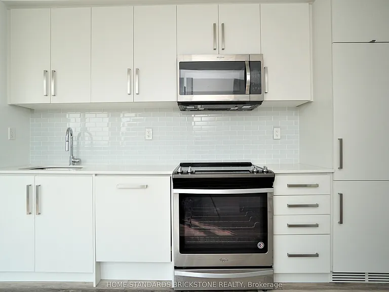 5180 Yonge St #607 — Photo 9