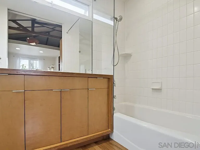 741 Arenas St — Photo 18