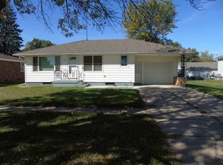 363 N 1st St, David City, NE 68632