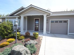 506 W Evergreen Farm Way, Sequim, WA 98382
