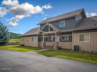103B Chardonnay Dr, Blanchard, ID 83804