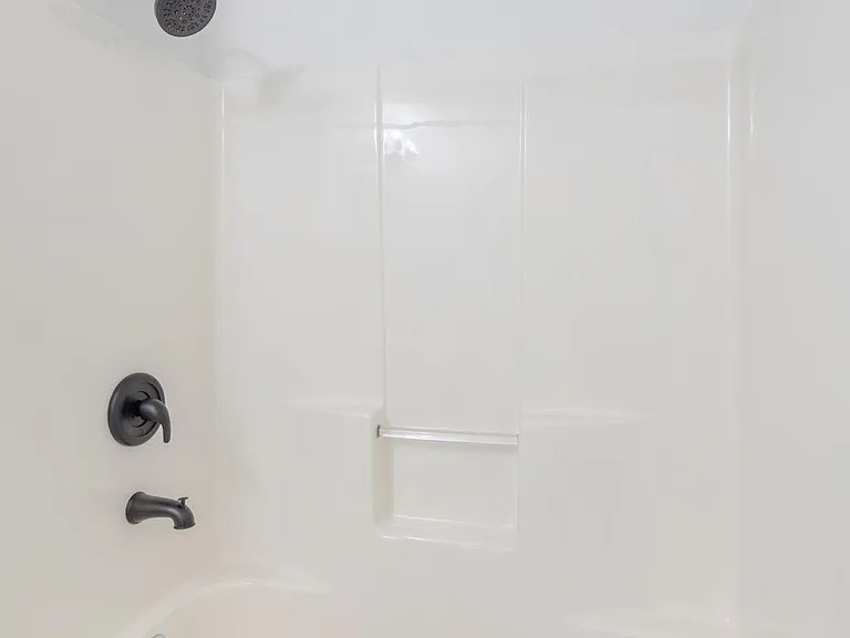 640 E Sunset St — Photo 20