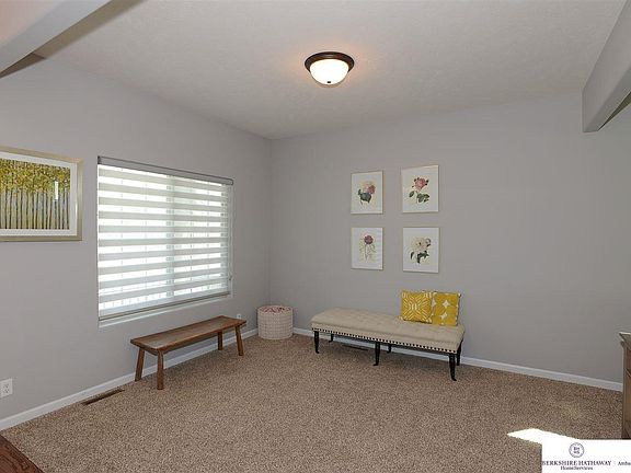 4th image of 10204 S 124th St