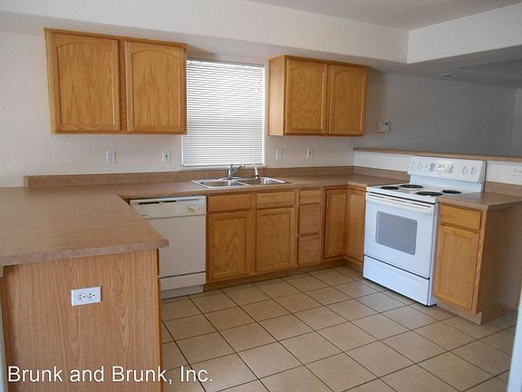 4th image of 1226 Nichols Blvd
