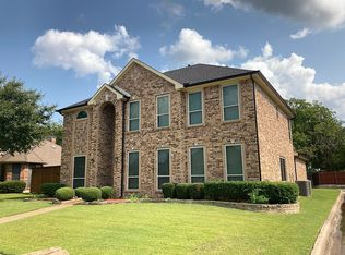 8414 Portsmouth Dr, Rowlett, TX 75088