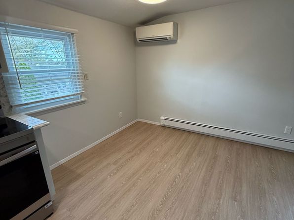 687 Alton Rd #1