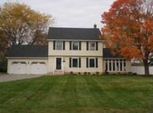 82 Fox Rd, Queensbury, NY 12804
