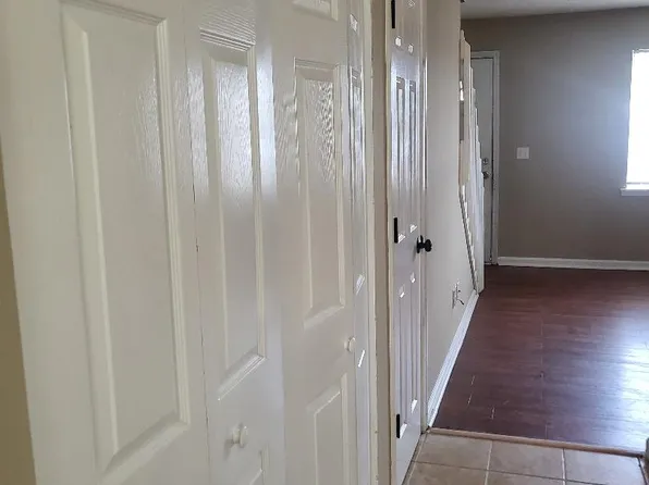 132 Evergreen Trl #C, Cartersville, GA 30121