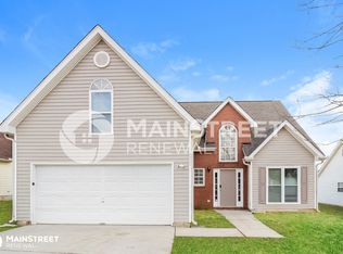 4025 Meadow Glen Way, Fairburn, GA 30213