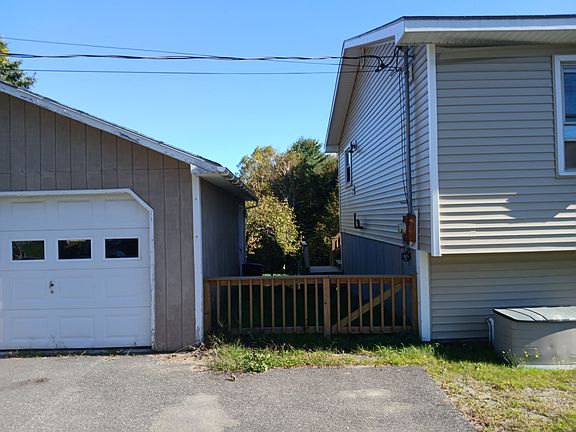 2nd view of front of the house