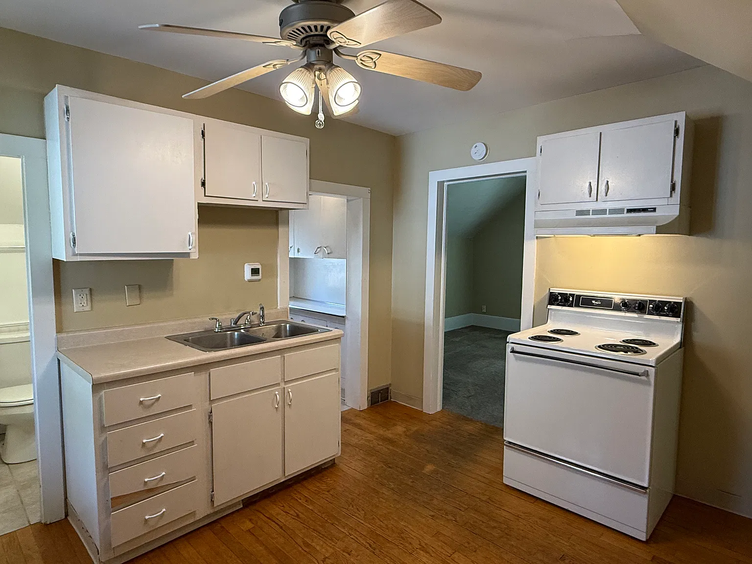 1 bed, $795 — Photo 1