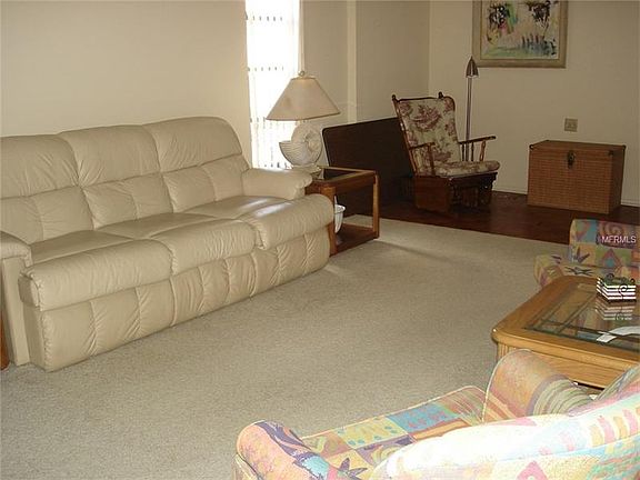 3rd image of 1512 Stewart Dr #305