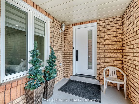 4th image of 62 Meadowlark Dr