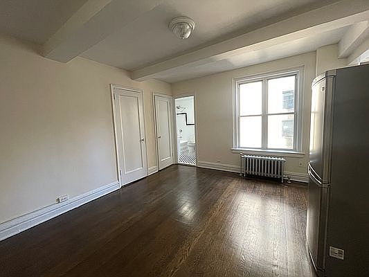 4th image of 309 W 57th St APT 1504
