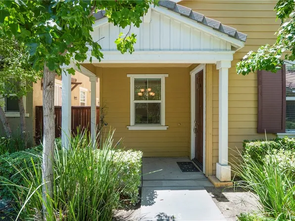 3387 Nimes Ln, Riverside, CA 92503