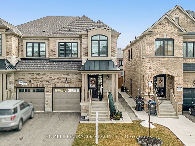 27 Hubbell Rd — Photo 1