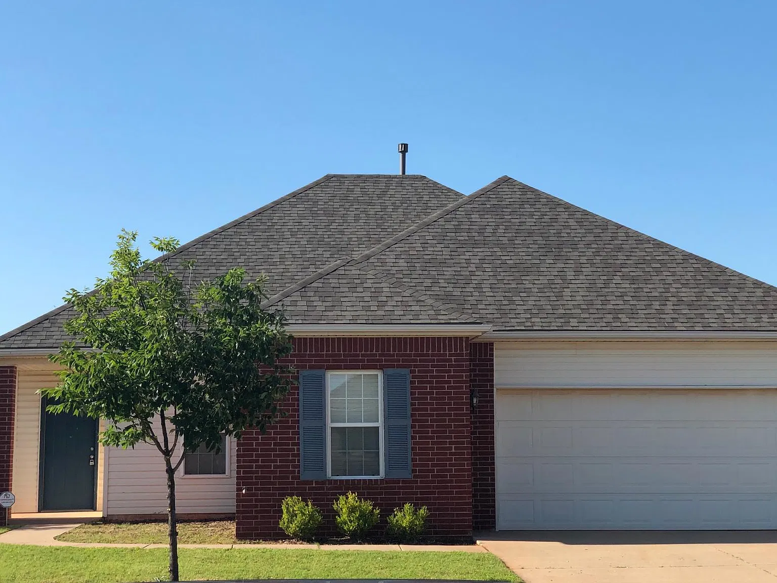3 bed, 1555 sqft, $1,675 — Photo 1