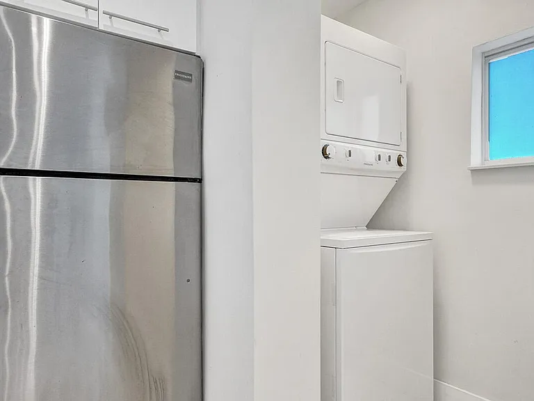 Washer/Dryer