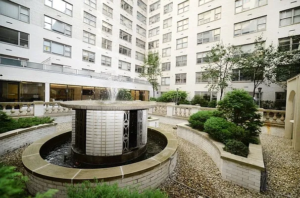 Rented by Weichert Manhattan Midtown | media 20