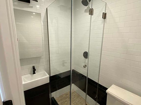2nd image of 595 Marcy Ave #C