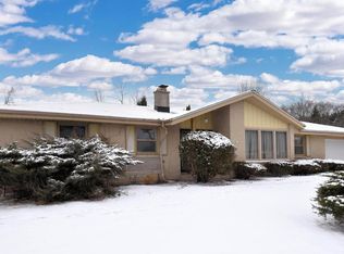 1108 West Zedler LANE, Mequon, WI 53092