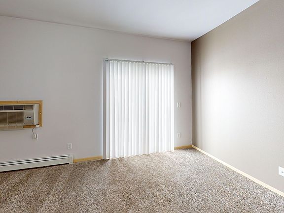 5th image of 4751 46th St S #4677-102