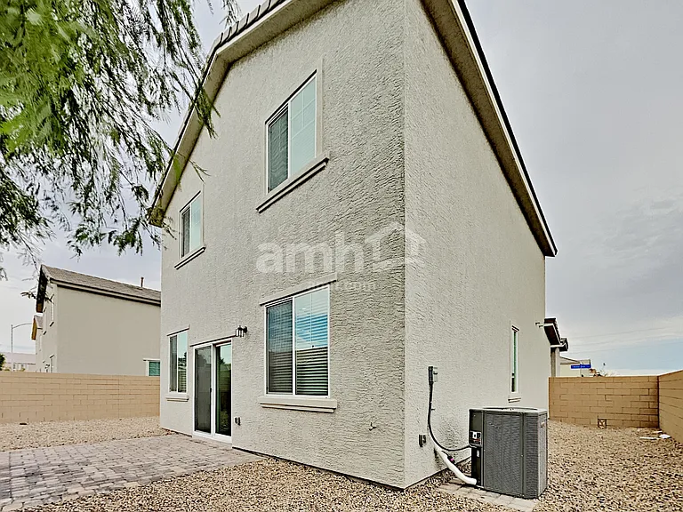 5321 Klinker Brick St — Photo 17