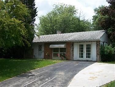 2nd image of 2621 Windsor Ave